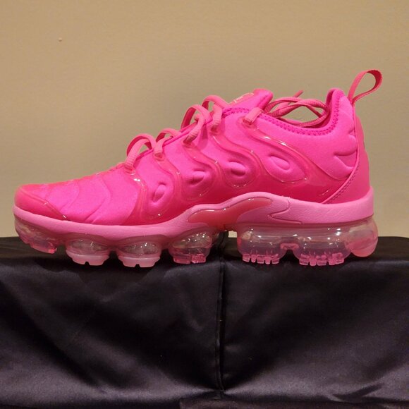 Brand New US 8 NIKE AIR Sneakers VaporMax Plus HyperPink - Picture 4 of 16